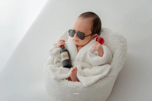 沈丘宝宝嘴唇上翘